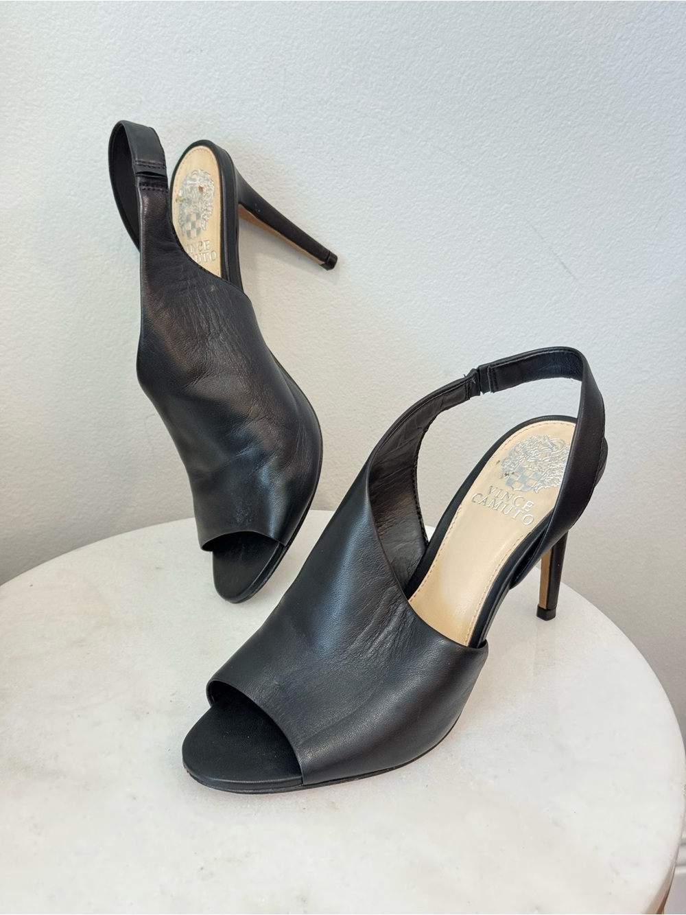 Vince Camuto Black Leather Peep-Toe Slingback Heels Sz 7